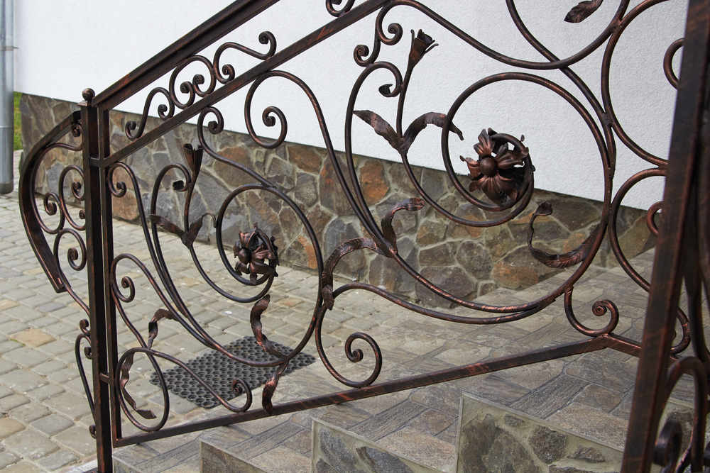 Staircase railing